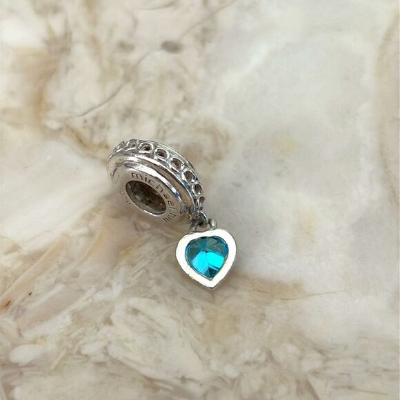 Michael Hill December 925 Sterling Silver & Blue Topaz Heart Charm Bead - Picture 3 of 5